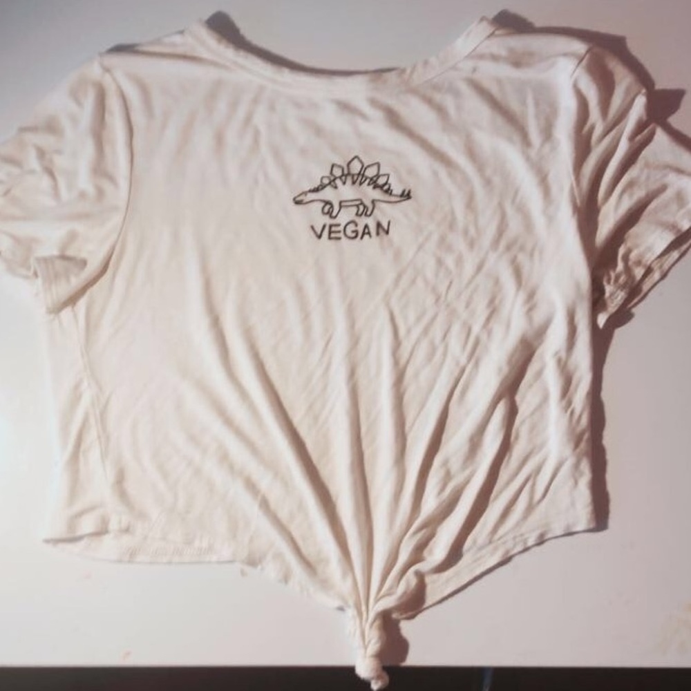 White Vegan Shirt 💫